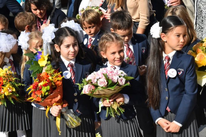 К сведению подольчан: для зачисления в 1 класс в Подмосковье теперь не нужны оригиналы... К сведению подольчан: для зачисления в 1 класс в Подмосковье теперь не нужны оригиналы...