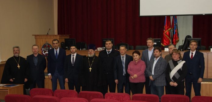 Полиция и общественность Полиция и общественность