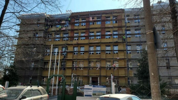 В Подольске продолжается капитальный ремонт школы на Северном В Подольске продолжается капитальный ремонт школы на Северном