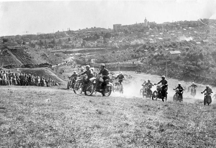 К 90-летию Подмосковья: Навечно в команде почетный трофей К 90-летию Подмосковья: Навечно в команде почетный трофей