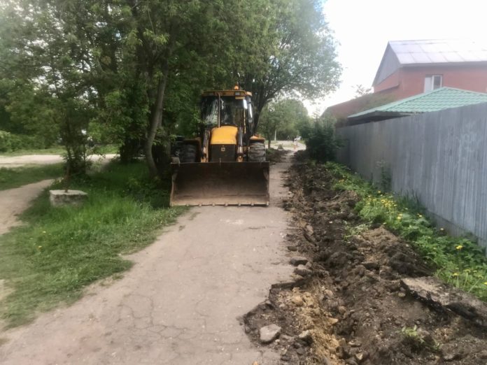 Продолжаются работы по ремонту дороги в микрорайоне Климовск Городского округа Подольск