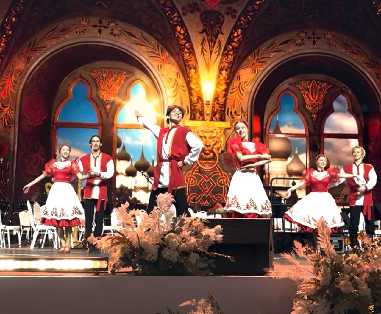 Студия «Фламинго» выступила на юбилейном Международном кремлевском кадетском балу