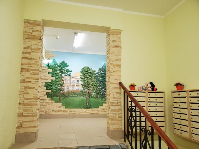 На Улице Генерала Стрельбицкого 7 завершился проект по оформлению подъезда №4 в микрорайоне Кузнечики На Улице Генерала Стрельбицкого 7 завершился проект по оформлению подъезда №4 в микрорайоне Кузнечики