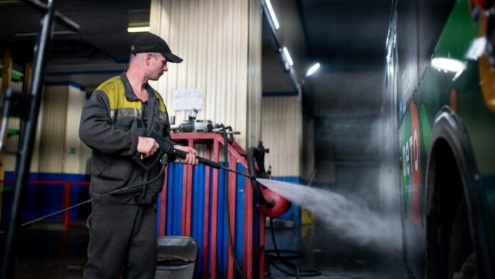 В Мострансавто приглашаются специалисты по уборке автотранспорта В Мострансавто приглашаются специалисты по уборке автотранспорта