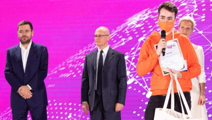 На молодежном форуме Youth RIGF названы лучшие молодежные IT-проекты и специалисты