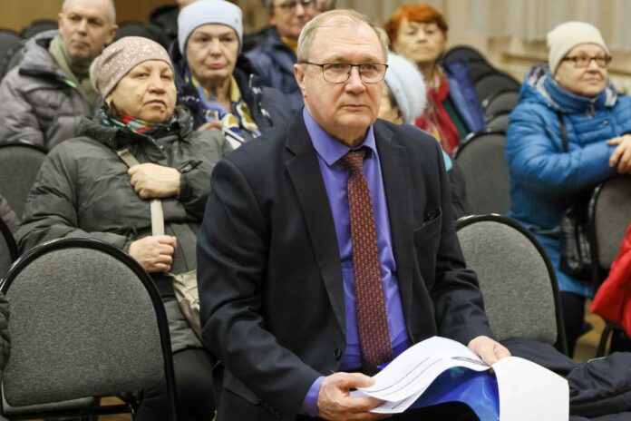 Плановая встреча с жителями по вопросам ЖКХ прошла в Подольске Плановая встреча с жителями по вопросам ЖКХ прошла в Подольске