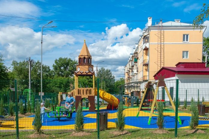 В Климовске проведут дополнительные работы по благоустройству дворовой территории у дома № 2/18 по...