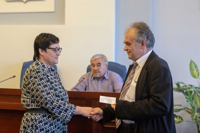 Вручение временных удостоверений депутатам Совета депутатов Городского округа Подольск 2-го созыва прошло 18 сентября