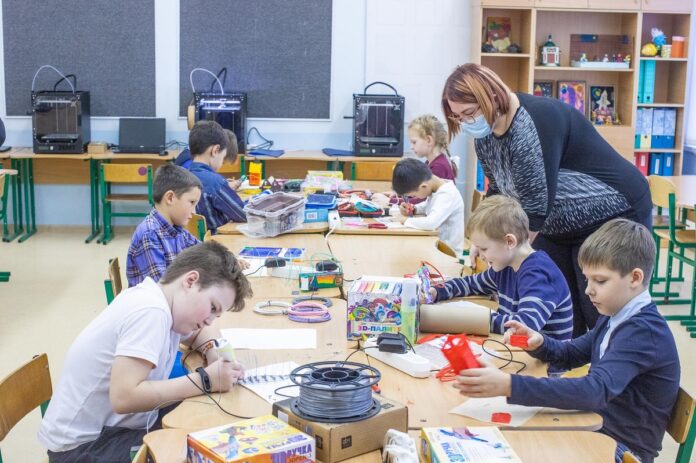 Центр детского творчества посещают более 1400 детей в Кузнечиках