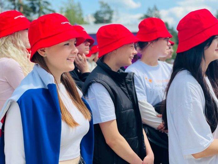 Делегация из Подольска приняла участие в региональном Дне молодёжи Делегация из Подольска приняла участие в региональном Дне молодёжи