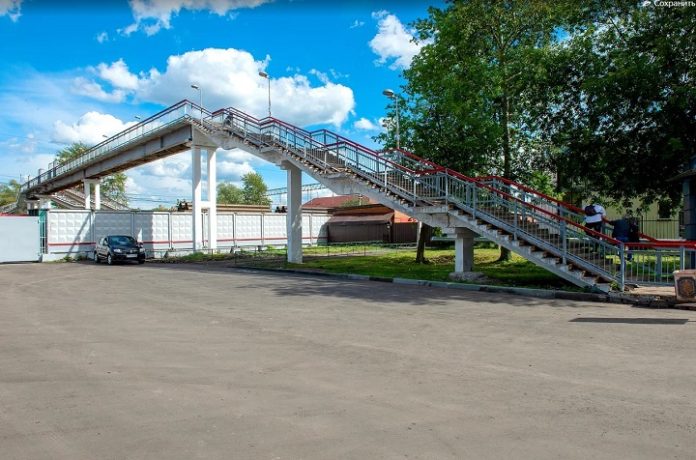 Глава округа Николай Пестов проконтролировал ремонт Ихтиманской площади в Климовске Глава округа Николай Пестов проконтролировал ремонт Ихтиманской площади в Климовске