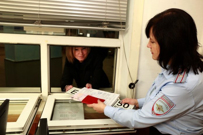 Госавтоинспекция разъясняет подольчанам положения закона о регистрации автомобилей Госавтоинспекция разъясняет подольчанам положения закона о регистрации автомобилей