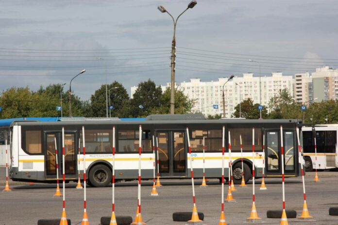 Лучшего подмосковного водителя автобуса выберут 9 сентября в Подольске Лучшего подмосковного водителя автобуса выберут 9 сентября в Подольске