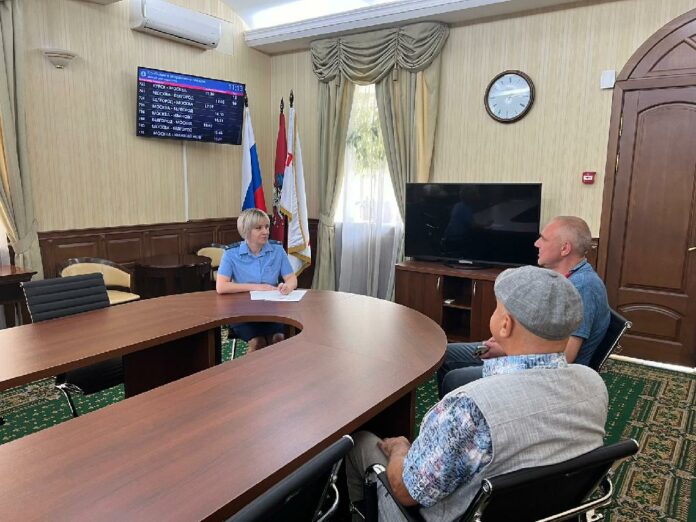 Жители Подольска могут обратиться на прием по вопросам содержания объектов инфраструктуры РЖД Жители Подольска могут обратиться на прием по вопросам содержания объектов инфраструктуры РЖД