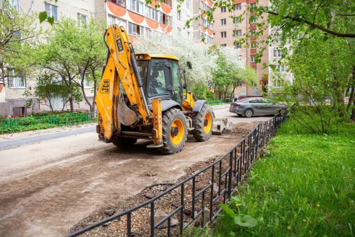 Комплексное благоустройство дворовых территорий 2024 года стартовало в Подольске Комплексное благоустройство дворовых территорий 2024 года стартовало в Подольске