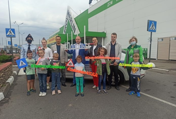 В округе автоинспекторы и общественники провели профилактическую акцию «Безопасность превыше всего!» В округе автоинспекторы и общественники провели профилактическую акцию «Безопасность превыше всего!»