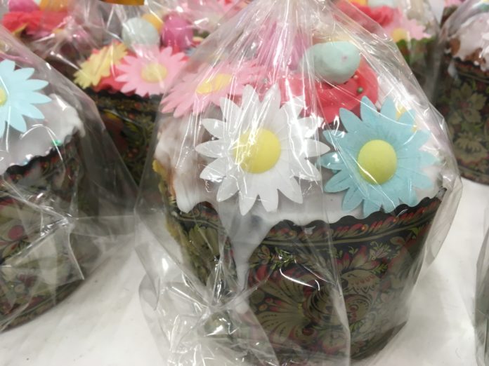 Средняя цена кулича в сетевых магазинах Подмосковья составила 450–550 рублей