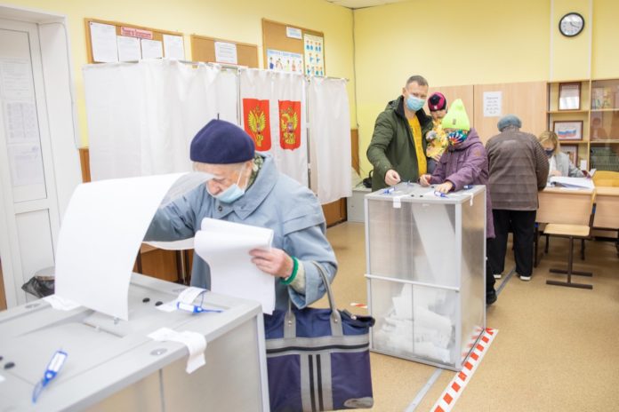 Явка избирателей в Большом Подольске составила более 34% по данным на 18 часов Явка избирателей в Большом Подольске составила более 34% по данным на 18 часов