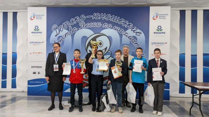 Воспитанники подольской СШОР «Пахра» отличились на первенстве России по шахматам среди юношей 