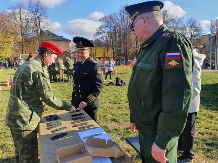 Традиционный слет юнармейских отрядов состоялся на базе Дома Юнармии Традиционный слет юнармейских отрядов состоялся на базе Дома Юнармии