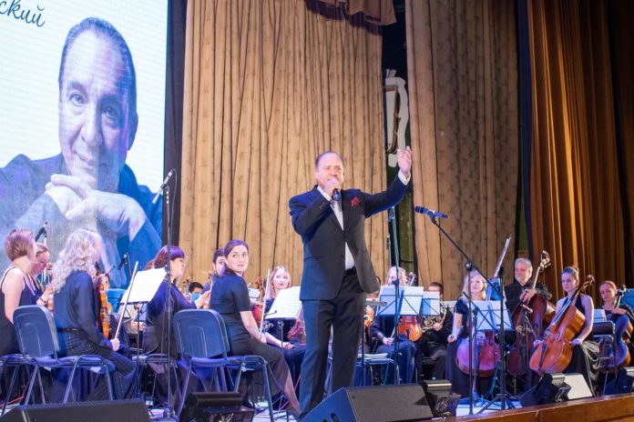 В Подольске состоялся творческий вечер Народного артиста России Максима Дунаевского В Подольске состоялся творческий вечер Народного артиста России Максима Дунаевского