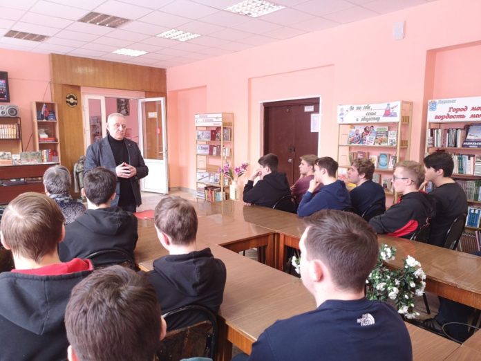 Урок мужества «Эхо афганской войны» состоялся в Подольском колледже им. А.В. Никулина