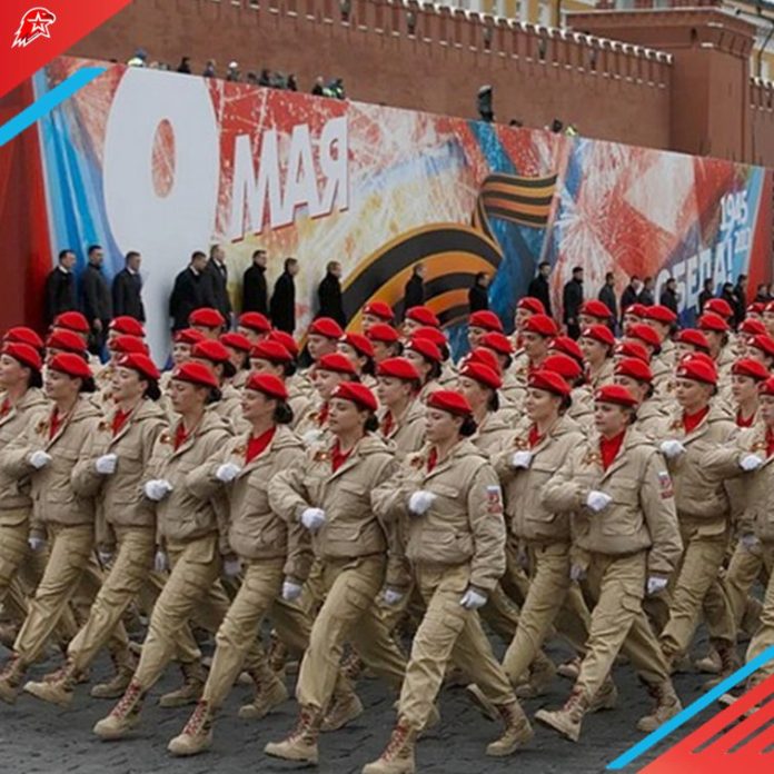 Примерно 14 тысяч человек примут участие в параде Победы на Красной площади