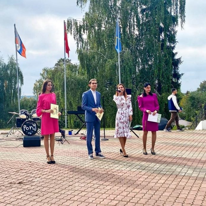 Кузнечики отметили юбилей любимого города Кузнечики отметили юбилей любимого города