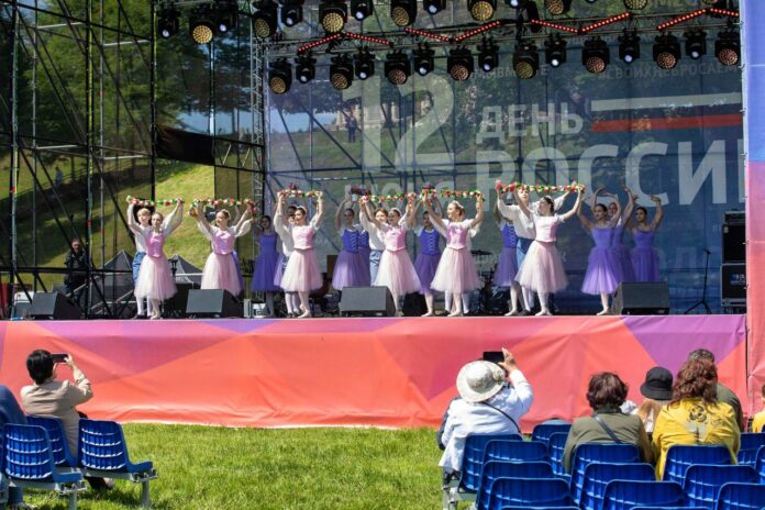 Фестиваль «Симфония лета» состоялся в Подольске в День России  Фестиваль «Симфония лета» состоялся в Подольске в День России