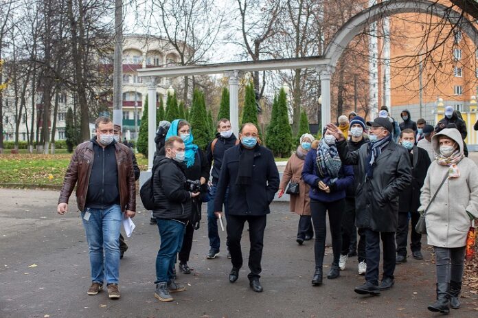 Концепцию развития ПКиО имени Талалихина обсудили на встрече с жителями Концепцию развития ПКиО имени Талалихина обсудили на встрече с жителями