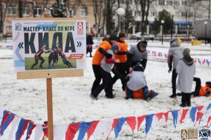 Секция килы «Вятичи» провела мастер-класс для детей микрорайона Южный