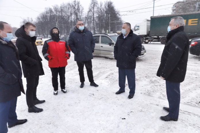 Содержание дорожно-уличной сети Московской области обсудили на выездном совещании Содержание дорожно-уличной сети Московской области обсудили на выездном совещании