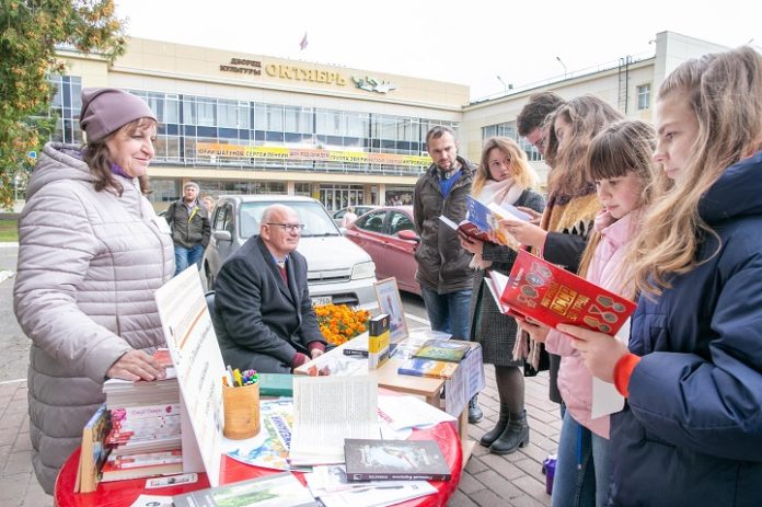 Библиогородок в День города собрал самых читающих подольчан