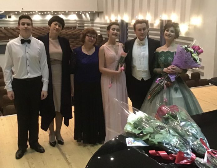 В подольском ДК «Октябрь» состоялся концерт «Мелодии любви»