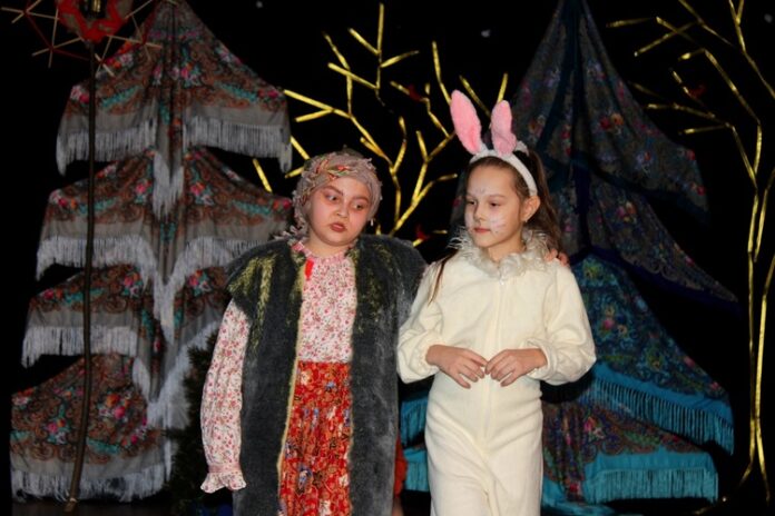 Cостоялся показ спектаклей, приуроченных к Старому Новому году в СДК «Романцево»