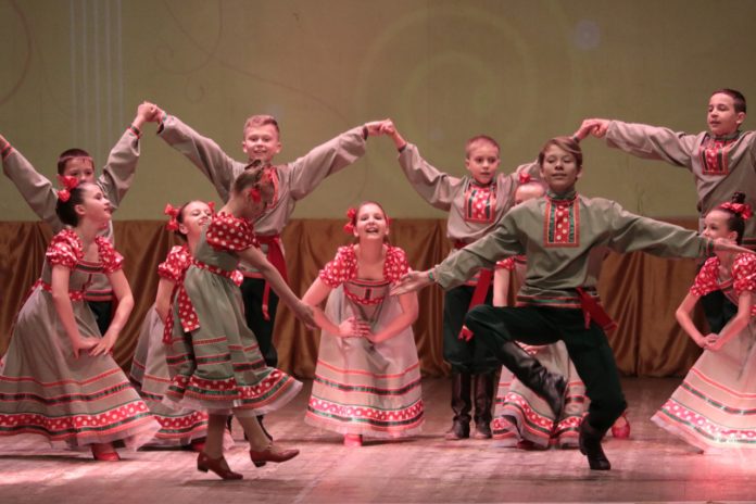 Ансамбль народного танца «Рассвет» принял участие в телепроекте канала «Россия – Культура» Ансамбль народного танца «Рассвет» принял участие в телепроекте канала «Россия – Культура»