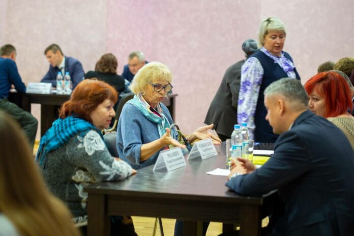 Выездная администрация Подольска приехала в Дубровицы Выездная администрация Подольска приехала в Дубровицы