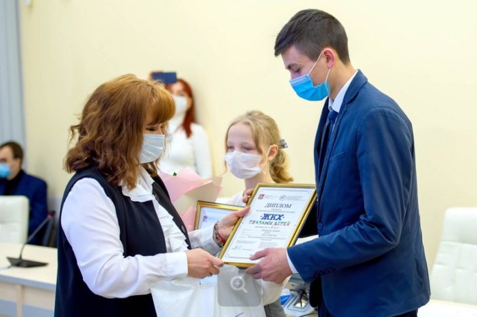 Подольчане в числе победителей Подмосковного конкурса детских рисунков «ЖКХ глазами детей» в 2020 году