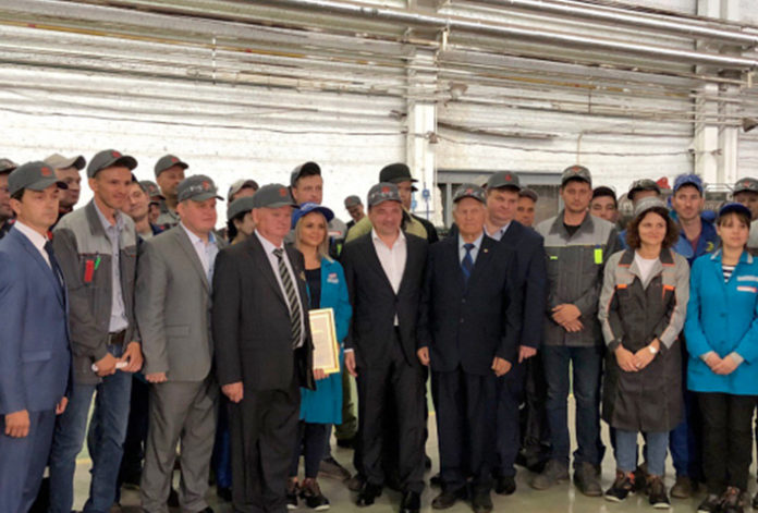 Губернатор Подмосковья поблагодарил работников завода «ЗиО-Подольск» за их труд