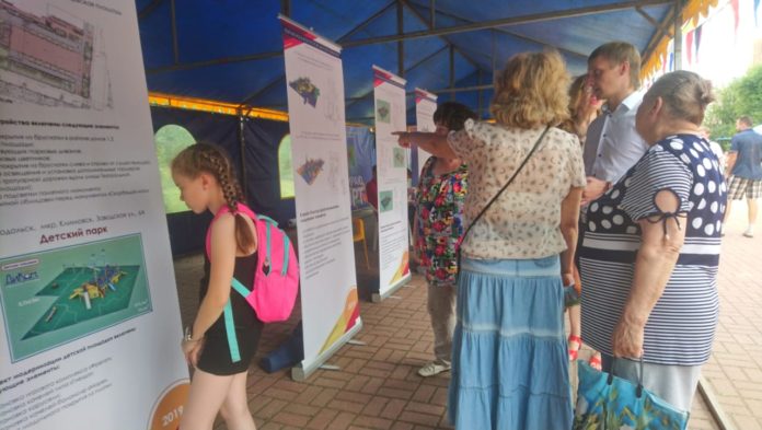 Благоустройство городской среды в микрорайоне Климовск обсуждают с жителями 12 июня