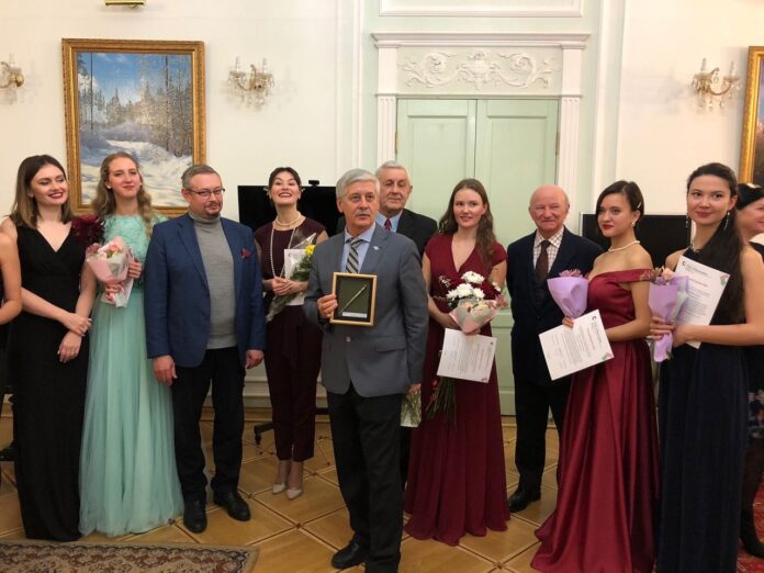 Певица из Подольска приняла участие в концерте Мариинского театра Певица из Подольска приняла участие в концерте Мариинского театра