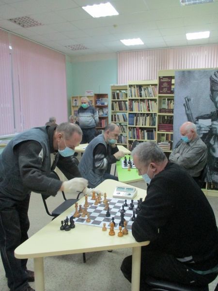В библиотеке № 5 проходят шахматные турниры