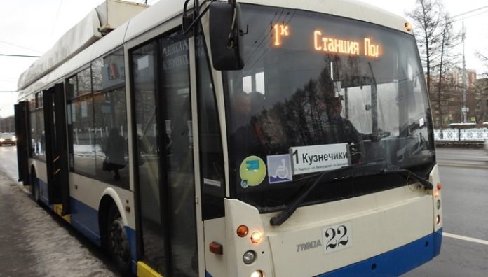 Наш троллейбус – лучший! Наш троллейбус – лучший!