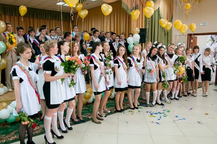 Последние звонки прозвенят для 1760 выпускников 11 классов Городского округа Подольск Последние звонки прозвенят для 1760 выпускников 11 классов Городского округа Подольск