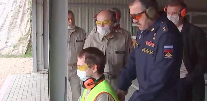 АО ЦНИИТОЧМАШ и АО «НПО РусБИТех» представили заместителю министра обороны РФ совместную разработку –...