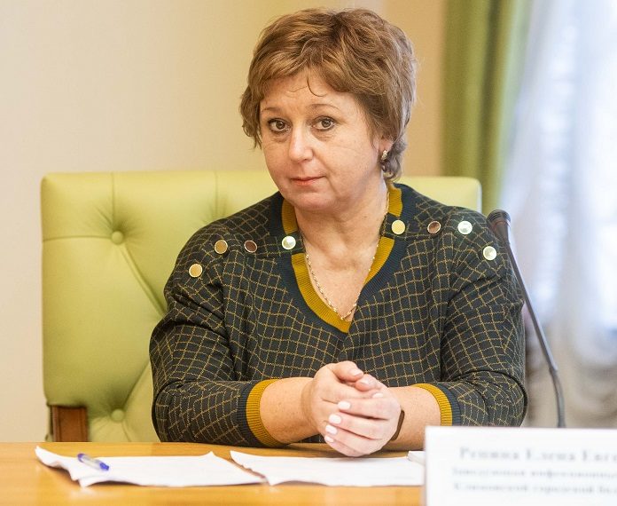 Врач Елена Репина информирует: «Мы столкнулись с коварством коронавируса и с тем, что COVID-19...