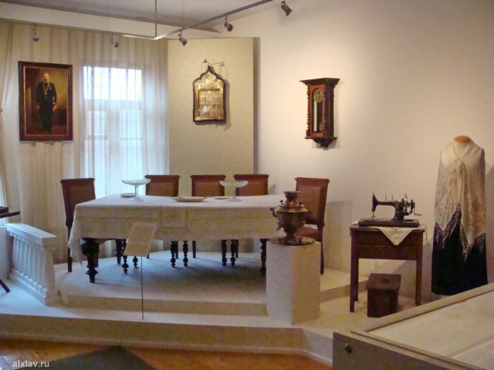 Музей-заповедник «Подолье» приглашает на программу «Пейте чай, мой друг старинный»