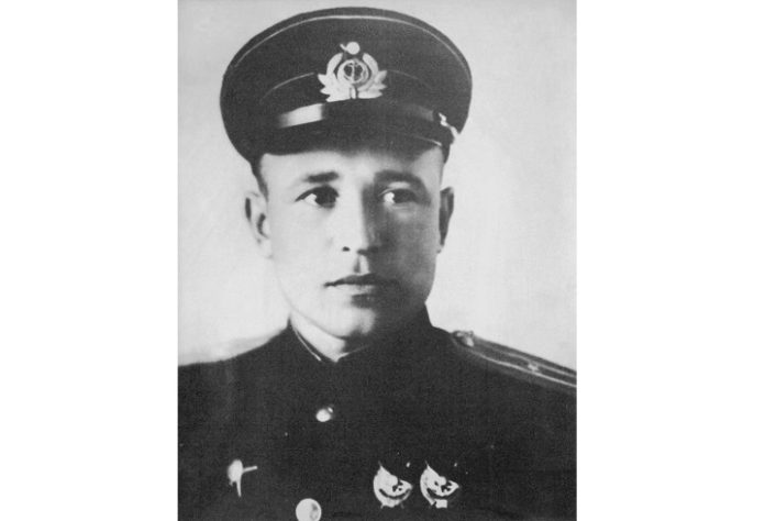 Небо распорото боем Небо распорото боем