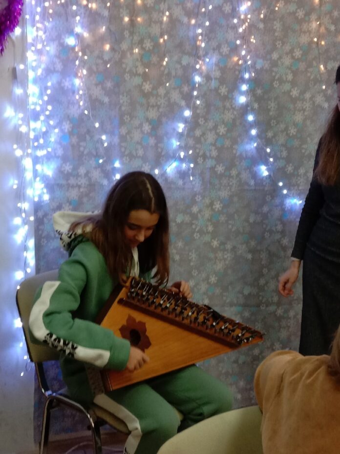 В студии “Ступени” прошла встреча с музыкантом Мариной Щербаковой