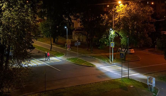 Подсветка пешеходных переходов в темное время суток Подсветка пешеходных переходов в темное время суток